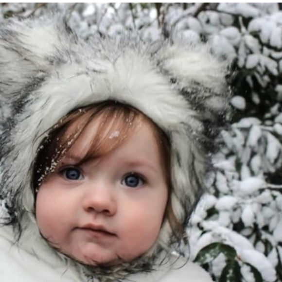 White Faux Fur Bonnet - Picture 3 of 5